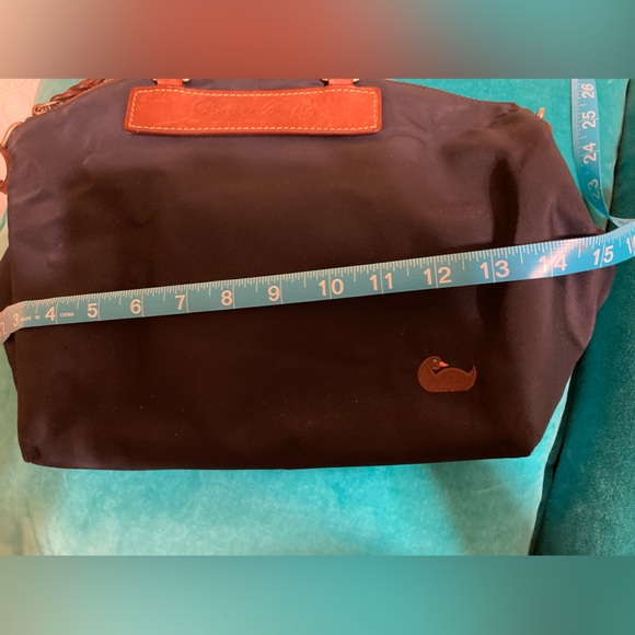 Dooney and Bourke handbag - Picture 16 of 16